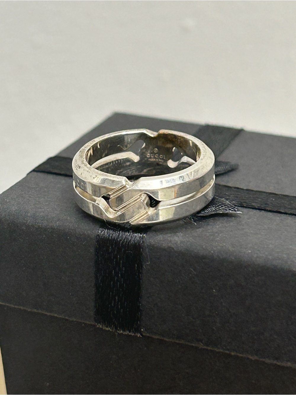 GUCCI Interlocking GG Knot Infinity Ring • S925 Sterling Silver • Size 5.5